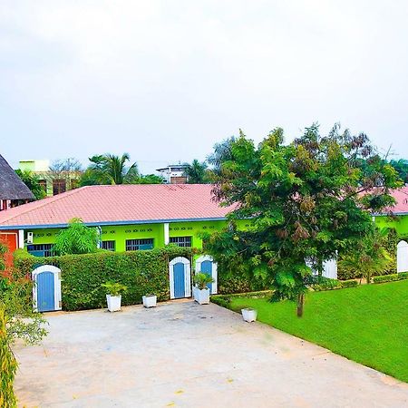 Saint Blaise Hotel Gatumba エクステリア 写真